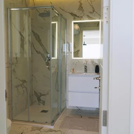 The Valley Collection - A17