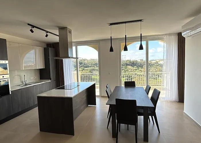 The Valley Collection - A17 Xaghra