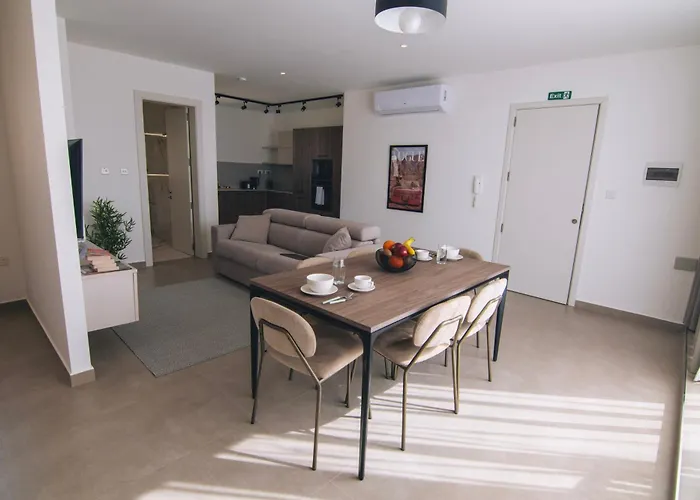 The Valley Collection - A17 * Xagħra